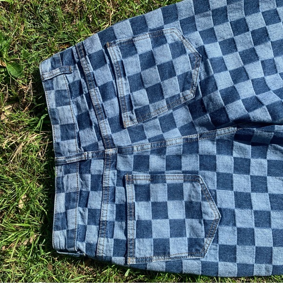 checked jeans - Picture 2 of 7